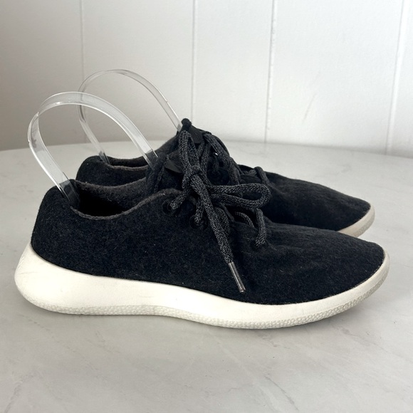 All-birds Women's Sneakers Wool Runners Gray Size 7 - Picture 3 of 10